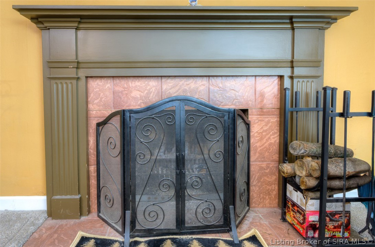 Listing Image 10