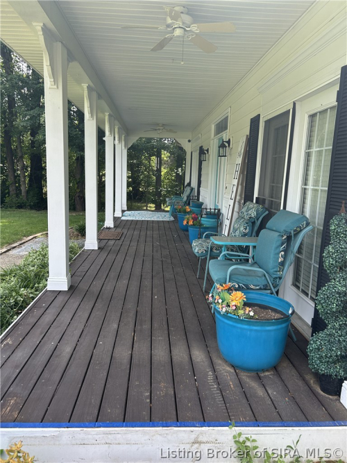 Listing Image 8