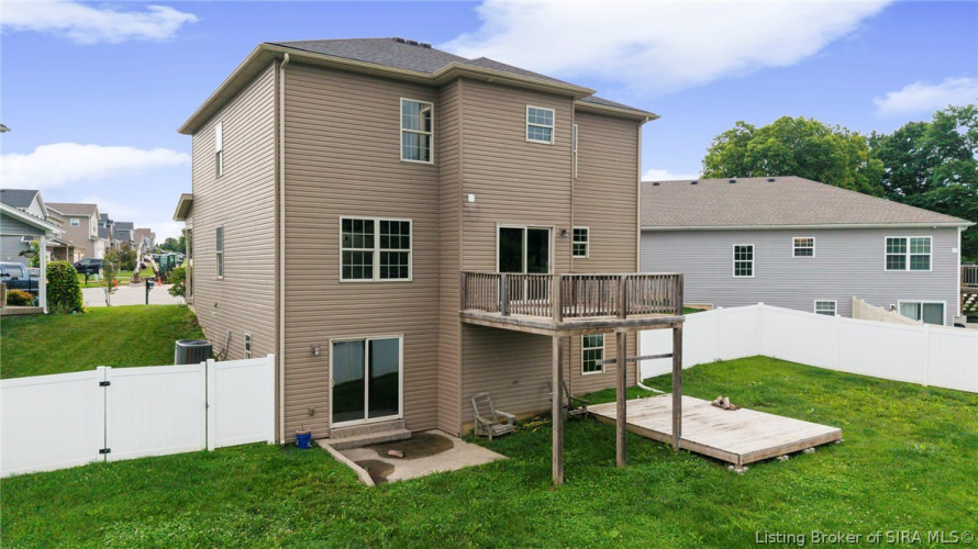 Listing Image 11