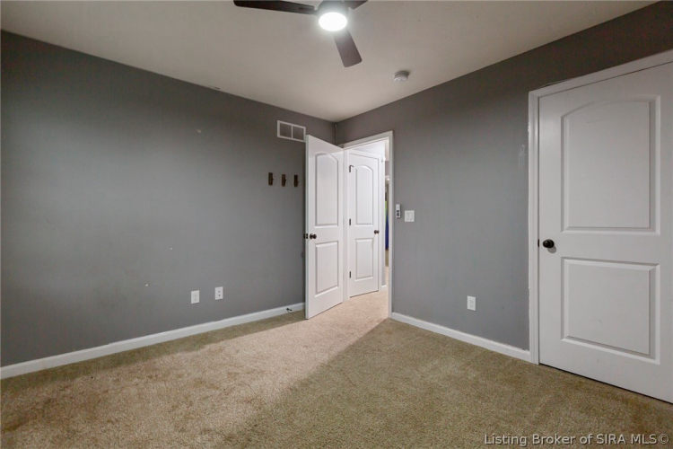 Listing Image 42