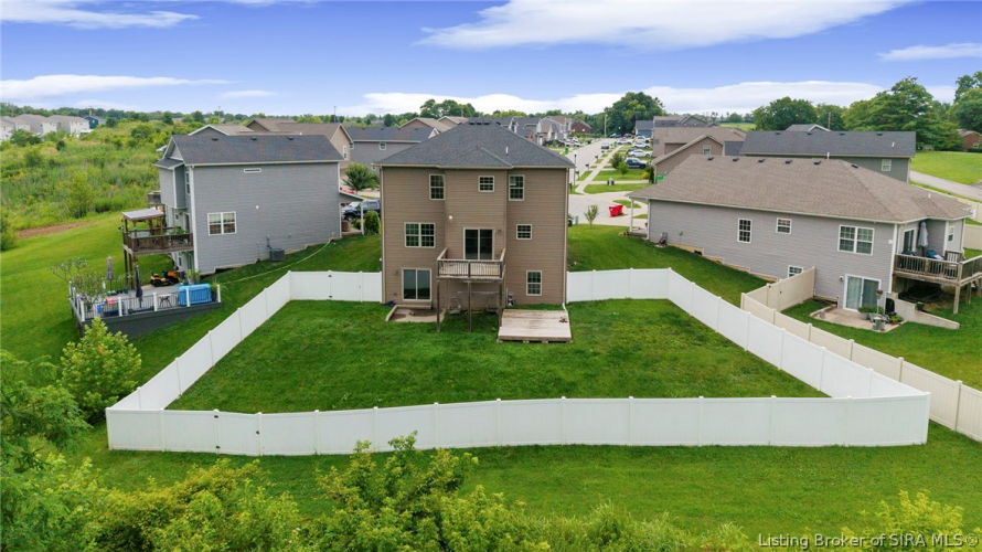 Listing Image 9