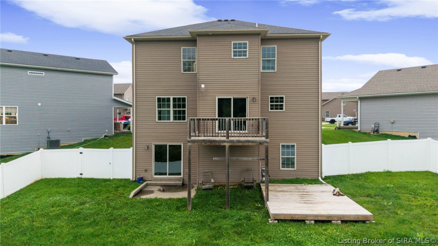 Listing Image 10