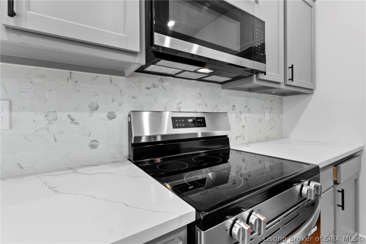 Listing Image 16