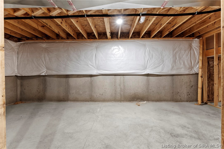 Listing Image 36
