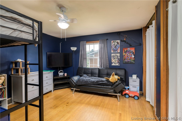 Listing Image 20