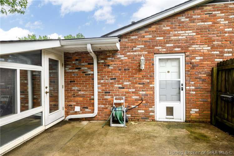 Listing Image 37