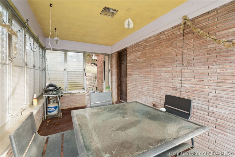 Listing Image 30