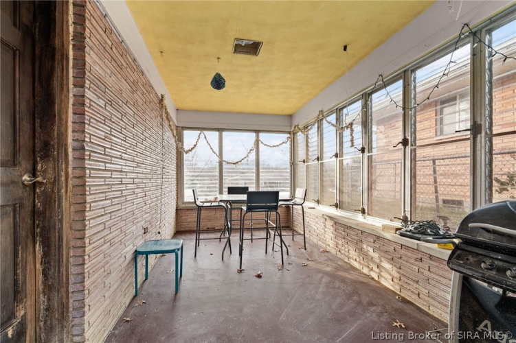 Listing Image 31