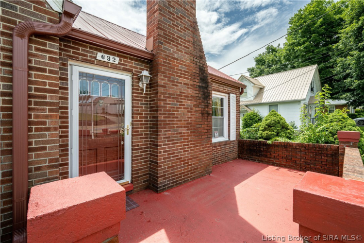 Listing Image 8