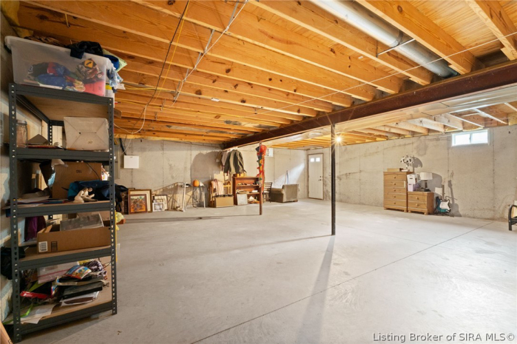 Listing Image 32