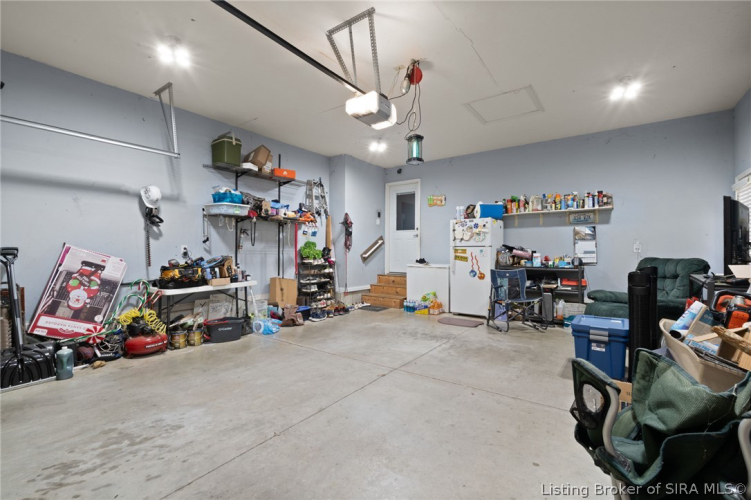 Listing Image 37