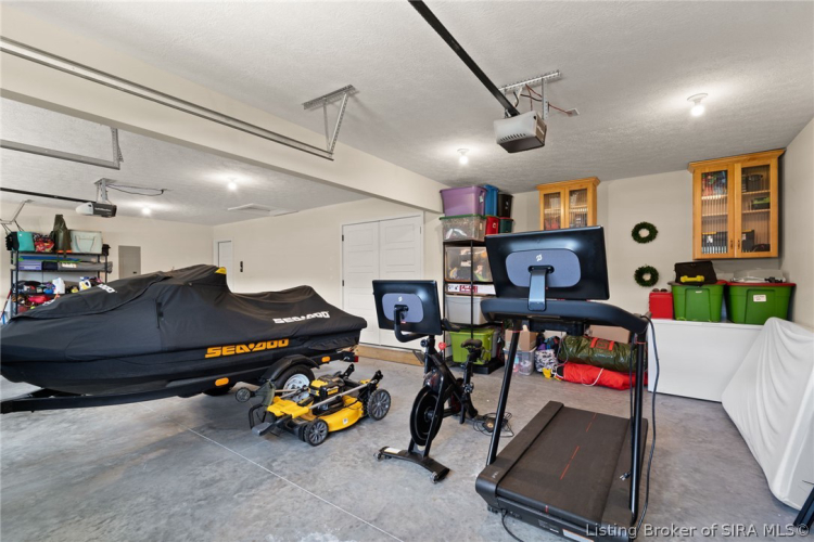 Listing Image 43