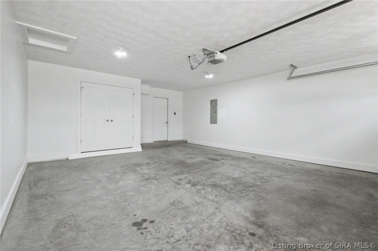 Listing Image 54