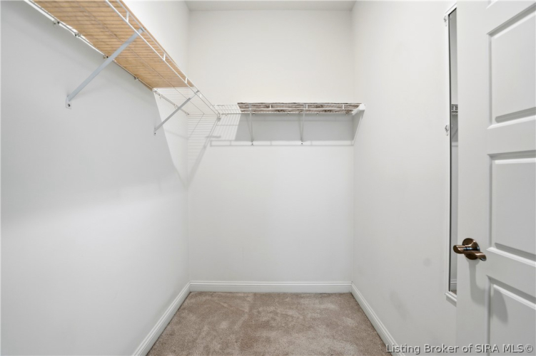 Listing Image 38