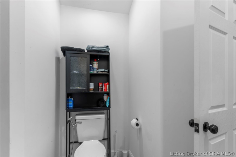 Listing Image 27