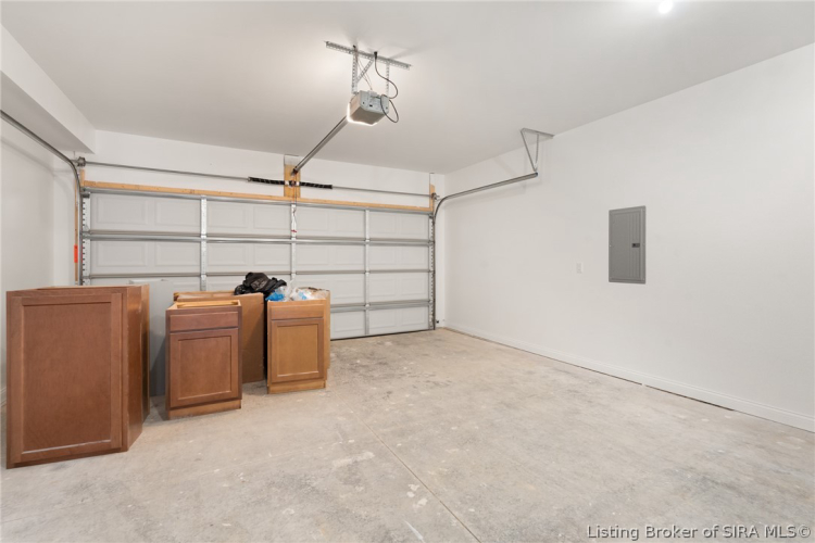 Listing Image 41
