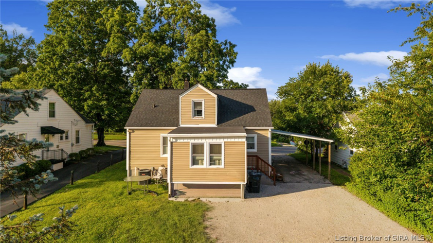 Listing Image 6