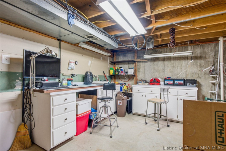 Listing Image 37