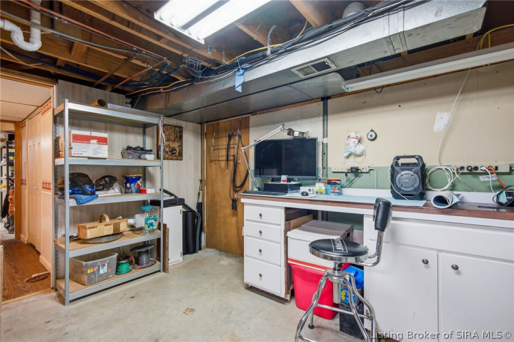 Listing Image 38