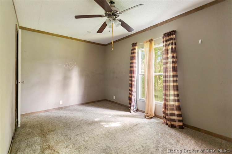 Listing Image 83