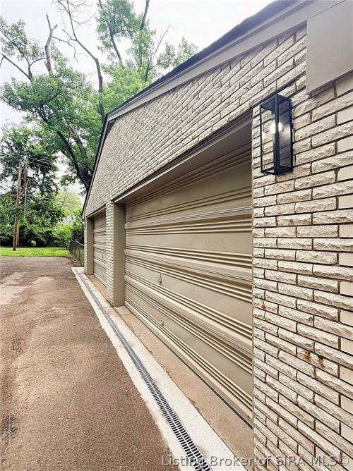 Listing Image 51