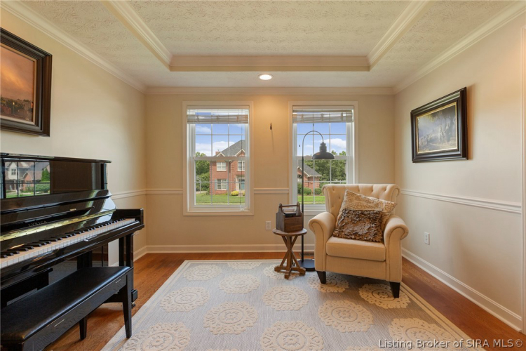 Listing Image 7