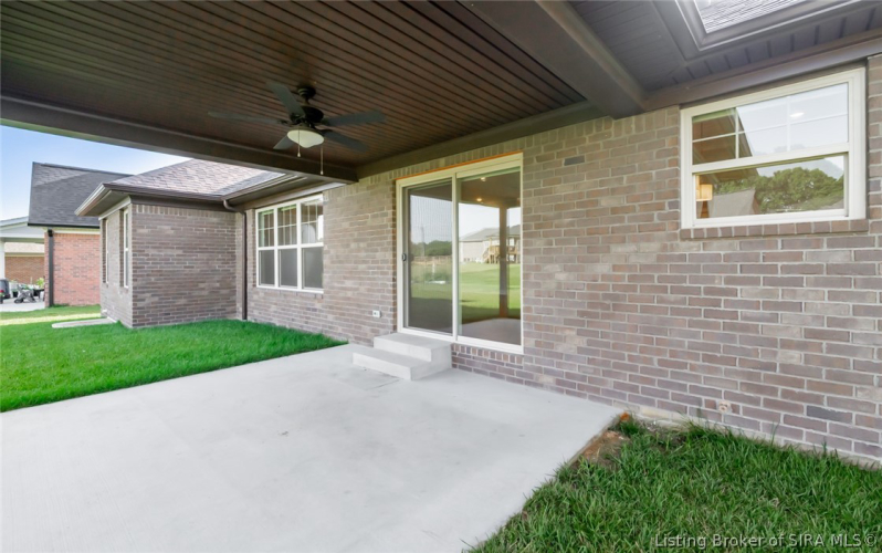 Listing Image 76
