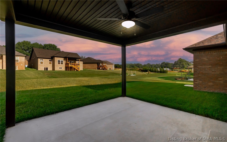 Listing Image 82