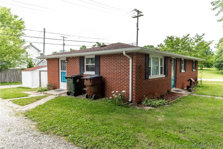 Listing Image 27