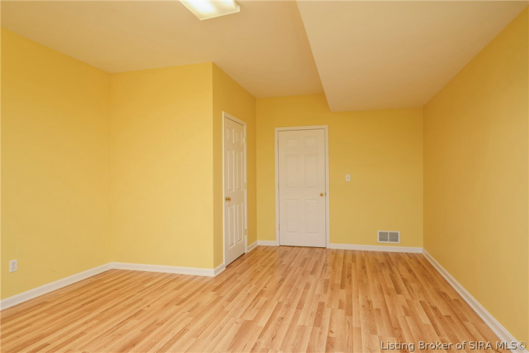 Listing Image 53
