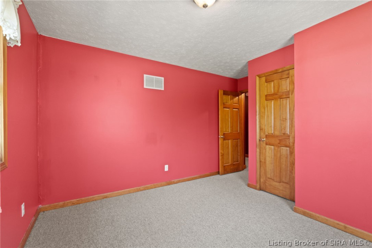 Listing Image 28