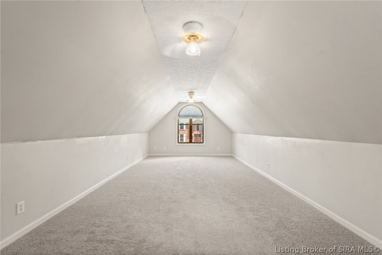 Listing Image 51