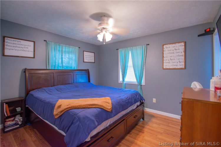 Listing Image 22