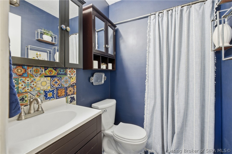 Listing Image 15
