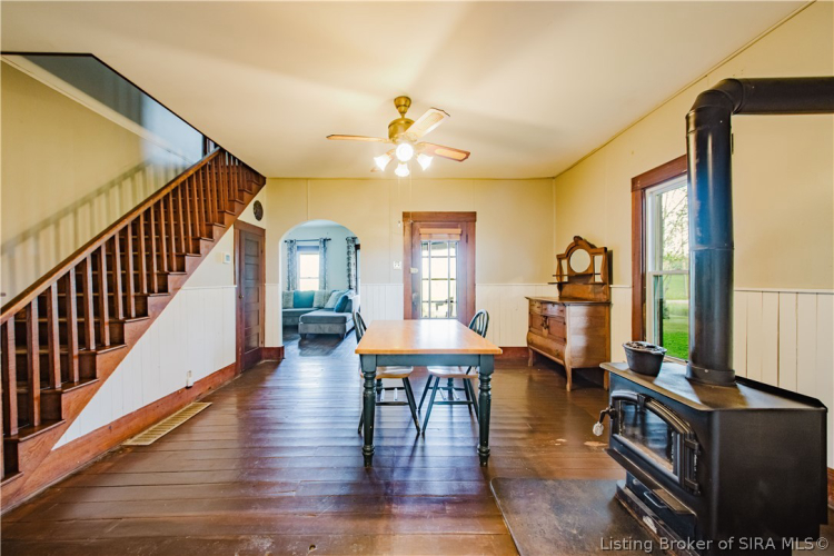 Listing Image 22