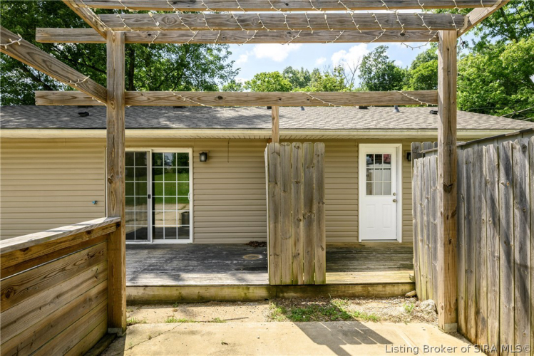 Listing Image 24