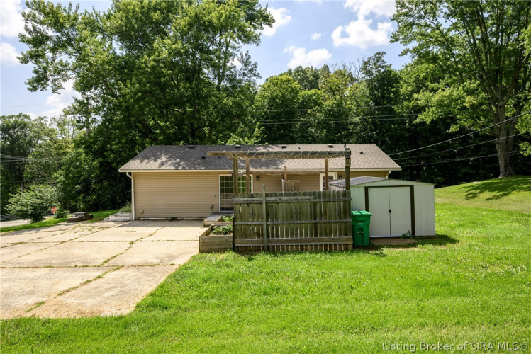 Listing Image 27