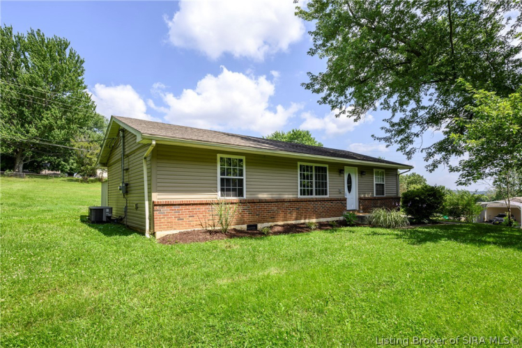 Listing Image 33