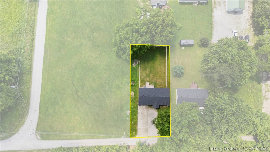 Listing Image 3
