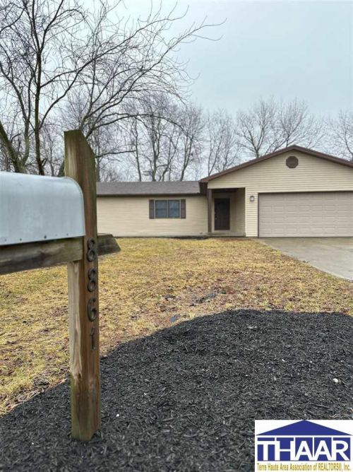 8861 N Pheasant Run Street Terre Haute, IN 47805 | MLS 102641