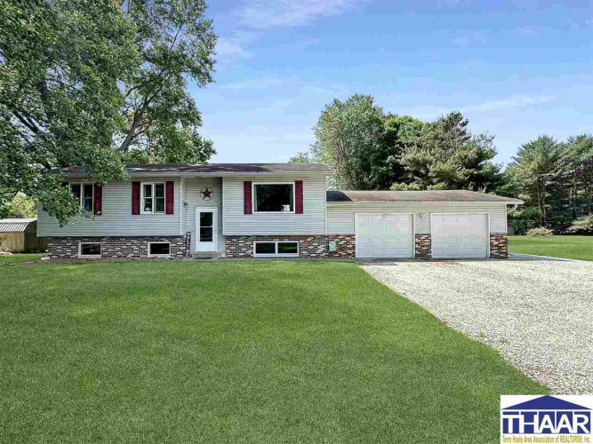 1564 W Sitting Bull  Terre Haute, IN 47802 | MLS 103560