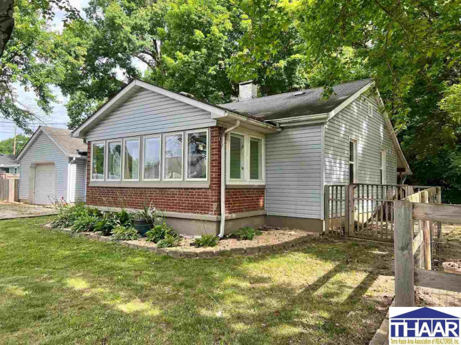 3323 W Graceland Avenue West Terre Haute, IN 47885 | MLS 103690