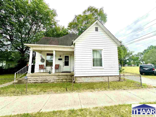 2023  Chestnut Street Terre Haute, IN 47807 | MLS 103778