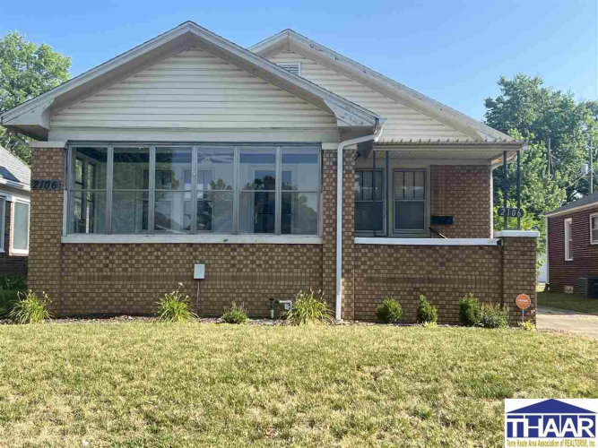 2106  College Avenue Terre Haute, IN 47803 | MLS 103816