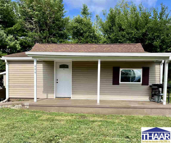 999 N 13th Street Clinton, IN 47842 | MLS 103879