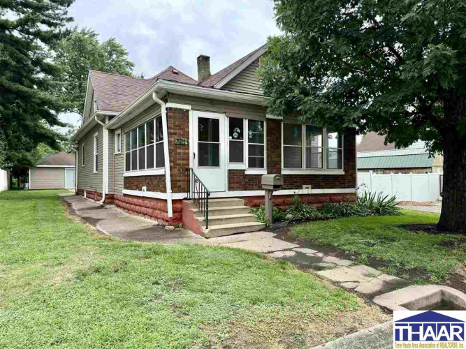 921 S 9th Street TERRE HAUTE, IN 47807-4820 | MLS 104110