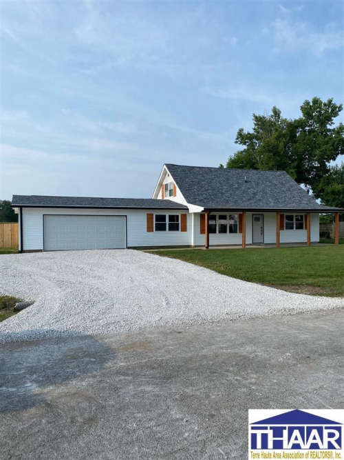 408 E Stuck Street Farmersburg, IN 47850 | MLS 104115