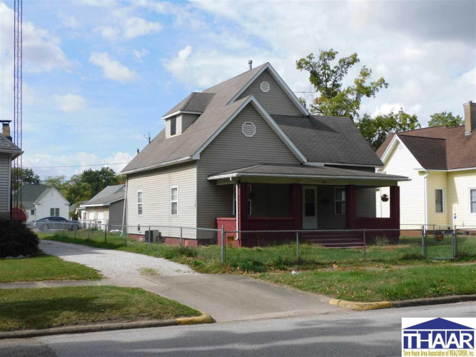 1007 S Main Street Clinton, IN 47842 | MLS 104285