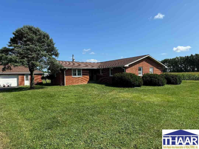 948 W Towpath Road Clay City, IN 47841 | MLS 104305