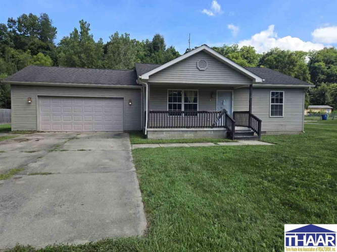 2921  Old Paris Road  West Terre Haute, IN 47885 | MLS 104339